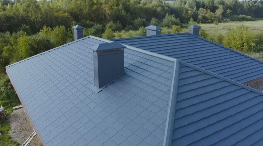 Expert new roof installation services in Larchwood, IA